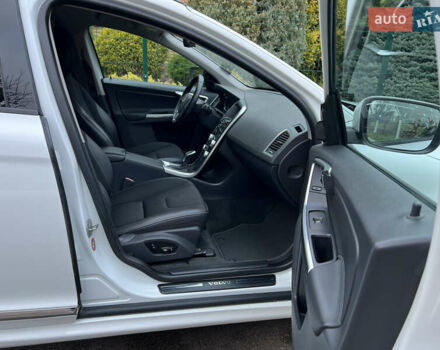 Білий Вольво ХС60, об'ємом двигуна 2 л та пробігом 200 тис. км за 14250 $, фото 40 на Automoto.ua