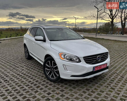 Белый Вольво ХС60, объемом двигателя 2 л и пробегом 137 тыс. км за 17390 $, фото 1 на Automoto.ua