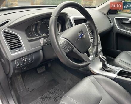 Білий Вольво ХС60, об'ємом двигуна 2.4 л та пробігом 267 тис. км за 22850 $, фото 40 на Automoto.ua