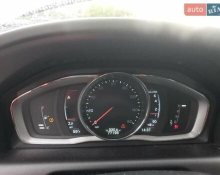 Белый Вольво ХС60, объемом двигателя 2.5 л и пробегом 124 тыс. км за 3000 $, фото 8 на Automoto.ua