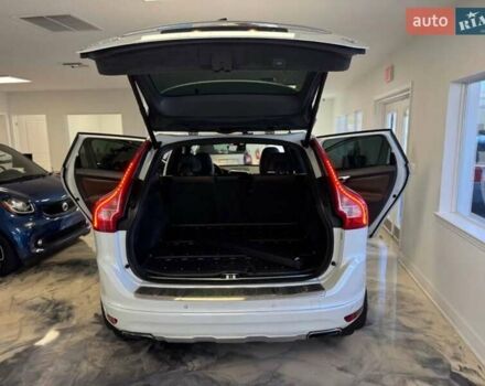 Белый Вольво ХС60, объемом двигателя 1.97 л и пробегом 158 тыс. км за 12850 $, фото 5 на Automoto.ua