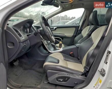 Білий Вольво ХС60, об'ємом двигуна 1.97 л та пробігом 152 тис. км за 3700 $, фото 7 на Automoto.ua