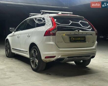 Білий Вольво ХС60, об'ємом двигуна 1.97 л та пробігом 82 тис. км за 23300 $, фото 3 на Automoto.ua