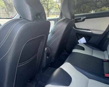 Белый Вольво ХС60, объемом двигателя 2 л и пробегом 74 тыс. км за 4700 $, фото 16 на Automoto.ua