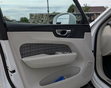 Белый Вольво ХС60, объемом двигателя 1.97 л и пробегом 98 тыс. км за 36000 $, фото 9 на Automoto.ua