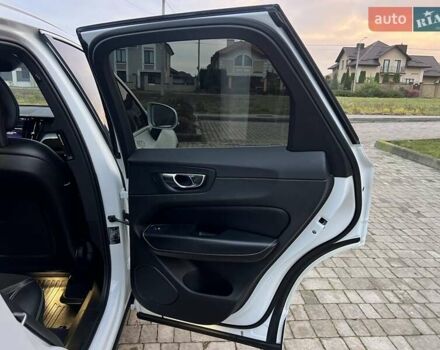 Белый Вольво ХС60, объемом двигателя 2 л и пробегом 330 тыс. км за 25900 $, фото 54 на Automoto.ua