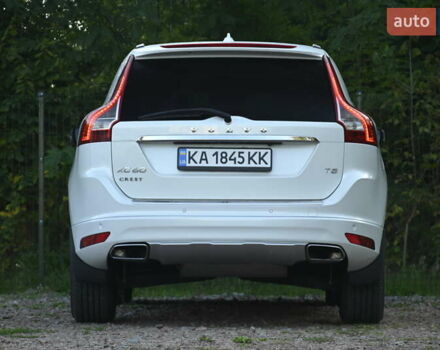 Белый Вольво ХС60, объемом двигателя 1.97 л и пробегом 139 тыс. км за 18600 $, фото 12 на Automoto.ua