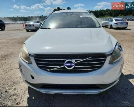 Белый Вольво ХС60, объемом двигателя 2 л и пробегом 198 тыс. км за 9500 $, фото 5 на Automoto.ua