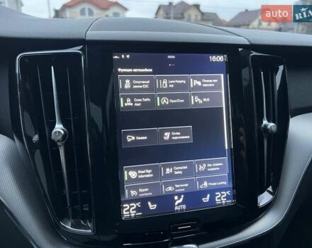 Белый Вольво ХС60, объемом двигателя 2 л и пробегом 330 тыс. км за 25900 $, фото 45 на Automoto.ua