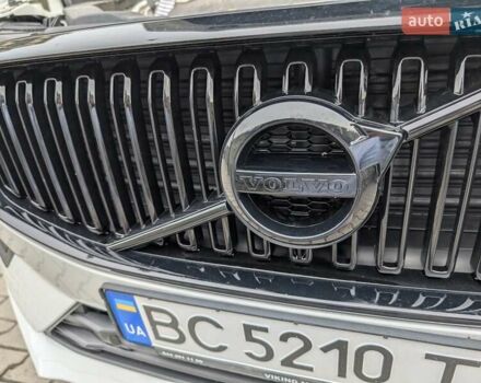 Белый Вольво ХС60, объемом двигателя 1.97 л и пробегом 98 тыс. км за 36000 $, фото 63 на Automoto.ua