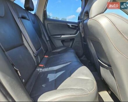 Белый Вольво ХС60, объемом двигателя 2 л и пробегом 198 тыс. км за 9500 $, фото 10 на Automoto.ua