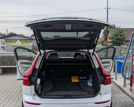 Белый Вольво ХС60, объемом двигателя 1.97 л и пробегом 98 тыс. км за 36000 $, фото 1 на Automoto.ua