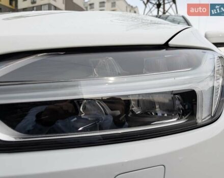Белый Вольво ХС60, объемом двигателя 1.97 л и пробегом 98 тыс. км за 36000 $, фото 43 на Automoto.ua