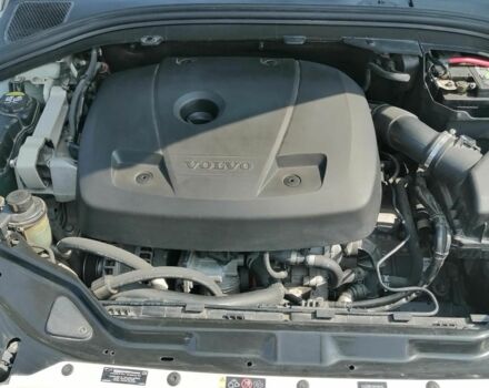 Белый Вольво ХС60, объемом двигателя 2 л и пробегом 395 тыс. км за 13500 $, фото 7 на Automoto.ua