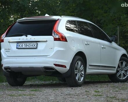 Белый Вольво ХС60, объемом двигателя 2 л и пробегом 139 тыс. км за 18999 $, фото 17 на Automoto.ua