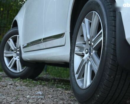 Белый Вольво ХС60, объемом двигателя 2 л и пробегом 139 тыс. км за 18999 $, фото 13 на Automoto.ua