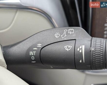 Белый Вольво ХС60, объемом двигателя 1.97 л и пробегом 98 тыс. км за 36000 $, фото 27 на Automoto.ua