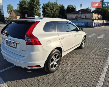 Белый Вольво ХС60, объемом двигателя 2 л и пробегом 95 тыс. км за 13000 $, фото 4 на Automoto.ua