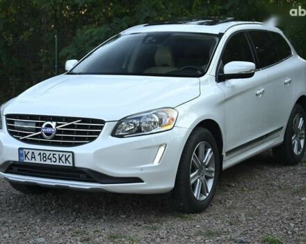 Белый Вольво ХС60, объемом двигателя 2 л и пробегом 139 тыс. км за 18999 $, фото 7 на Automoto.ua