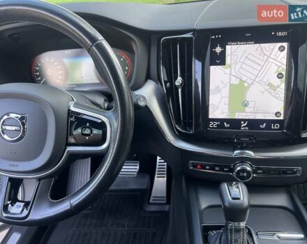 Белый Вольво ХС60, объемом двигателя 2 л и пробегом 330 тыс. км за 25900 $, фото 47 на Automoto.ua