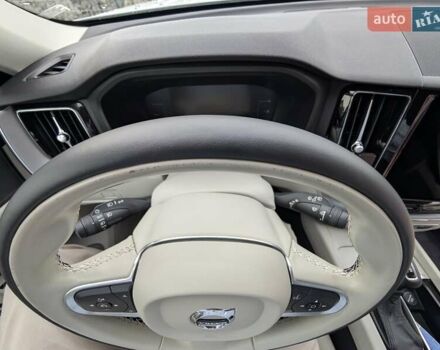 Белый Вольво ХС60, объемом двигателя 1.97 л и пробегом 98 тыс. км за 36000 $, фото 32 на Automoto.ua