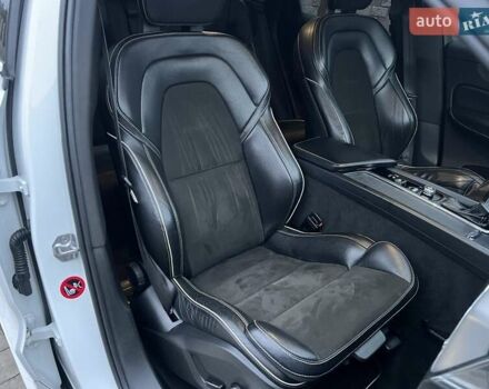 Белый Вольво ХС60, объемом двигателя 2 л и пробегом 330 тыс. км за 25900 $, фото 19 на Automoto.ua