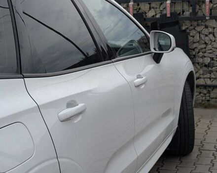 Белый Вольво ХС60, объемом двигателя 1.97 л и пробегом 98 тыс. км за 36000 $, фото 58 на Automoto.ua