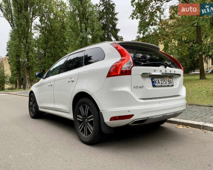 Белый Вольво ХС60, объемом двигателя 2 л и пробегом 99 тыс. км за 23500 $, фото 1 на Automoto.ua