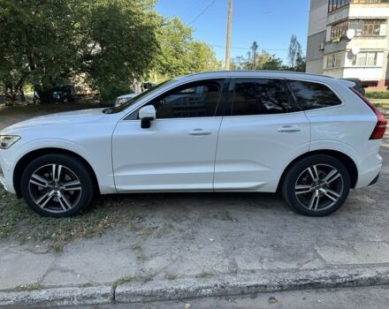 Белый Вольво ХС60, объемом двигателя 2 л и пробегом 107 тыс. км за 27500 $, фото 1 на Automoto.ua