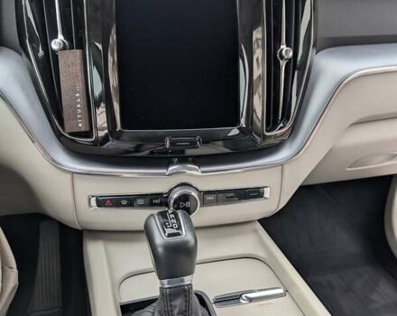 Белый Вольво ХС60, объемом двигателя 1.97 л и пробегом 98 тыс. км за 36000 $, фото 18 на Automoto.ua