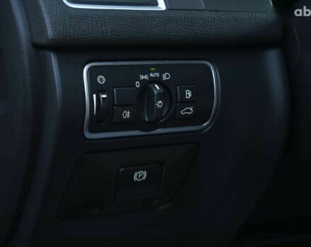 Белый Вольво ХС60, объемом двигателя 2 л и пробегом 139 тыс. км за 18999 $, фото 26 на Automoto.ua