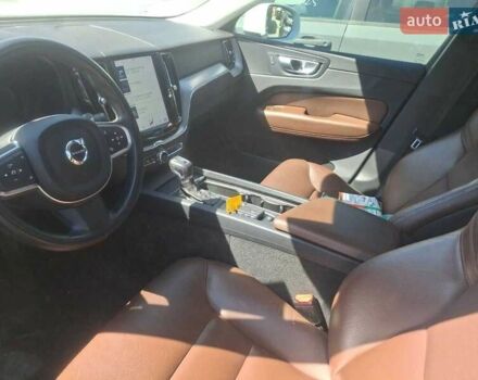 Вольво ХС60 2018 в Житомире на Automoto.ua Белый Вольво ХС60, объемом двигателя 2 л и пробегом 168 тыс. км за 31500 $, фото 20 на Automoto.ua