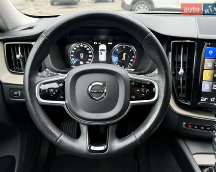 Белый Вольво ХС60, объемом двигателя 1.97 л и пробегом 63 тыс. км за 36800 $, фото 23 на Automoto.ua