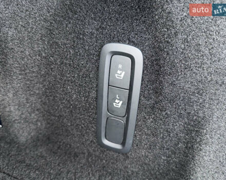 Белый Вольво ХС60, объемом двигателя 1.97 л и пробегом 63 тыс. км за 36800 $, фото 10 на Automoto.ua