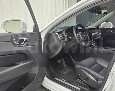 Вольво ХС60 2018 у Дніпро (Дніпропетровську) на Automoto.ua Білий Вольво ХС60, об'ємом двигуна 2 л та пробігом 108 тис. км за 29000 $, фото 14 на Automoto.ua