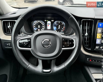 Белый Вольво ХС60, объемом двигателя 1.97 л и пробегом 63 тыс. км за 36800 $, фото 52 на Automoto.ua