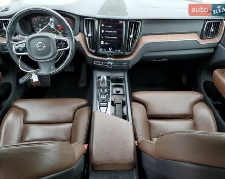 Вольво ХС60 2018 в Харькове на Automoto.ua Белый Вольво ХС60, объемом двигателя 1.97 л и пробегом 44 тыс. км за 12500 $, фото 7 на Automoto.ua