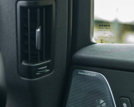 Білий Вольво ХС60, об'ємом двигуна 2 л та пробігом 101 тис. км за 36700 $, фото 27 на Automoto.ua