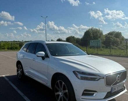 Белый Вольво ХС60, объемом двигателя 2 л и пробегом 136 тыс. км за 22900 $, фото 3 на Automoto.ua