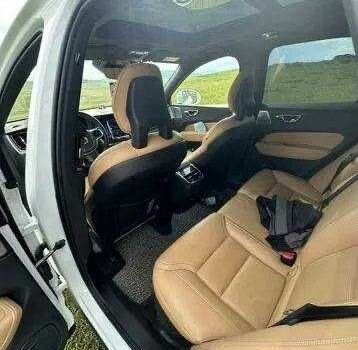 Вольво ХС60 2018 в Одессе на Automoto.ua Белый Вольво ХС60, объемом двигателя 0 л и пробегом 71 тыс. км за 34000 $, фото 10 на Automoto.ua