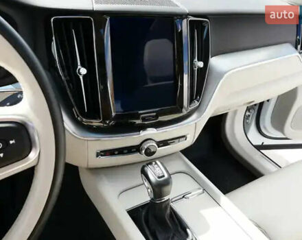 Белый Вольво ХС60, объемом двигателя 1.97 л и пробегом 98 тыс. км за 32900 $, фото 11 на Automoto.ua