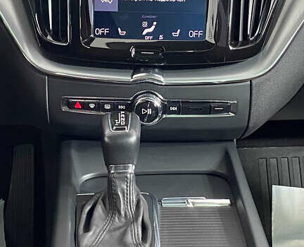 Белый Вольво ХС60, объемом двигателя 1.97 л и пробегом 130 тыс. км за 25950 $, фото 12 на Automoto.ua