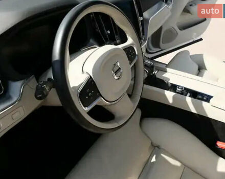 Белый Вольво ХС60, объемом двигателя 1.97 л и пробегом 98 тыс. км за 32900 $, фото 10 на Automoto.ua