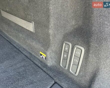 Белый Вольво ХС60, объемом двигателя 1.97 л и пробегом 160 тыс. км за 35900 $, фото 10 на Automoto.ua