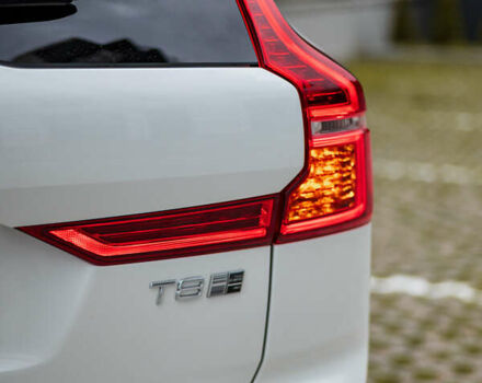 Білий Вольво ХС60, об'ємом двигуна 2 л та пробігом 101 тис. км за 36700 $, фото 11 на Automoto.ua