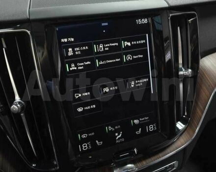 Вольво ХС60 2018 у Дніпро (Дніпропетровську) на Automoto.ua Білий Вольво ХС60, об'ємом двигуна 2 л та пробігом 108 тис. км за 29000 $, фото 3 на Automoto.ua