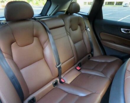 Белый Вольво ХС60, объемом двигателя 2 л и пробегом 48 тыс. км за 14700 $, фото 13 на Automoto.ua