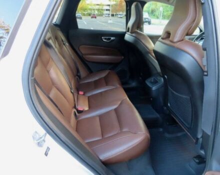 Белый Вольво ХС60, объемом двигателя 2 л и пробегом 48 тыс. км за 14700 $, фото 14 на Automoto.ua