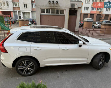 Білий Вольво ХС60, об'ємом двигуна 1.97 л та пробігом 84 тис. км за 29700 $, фото 5 на Automoto.ua