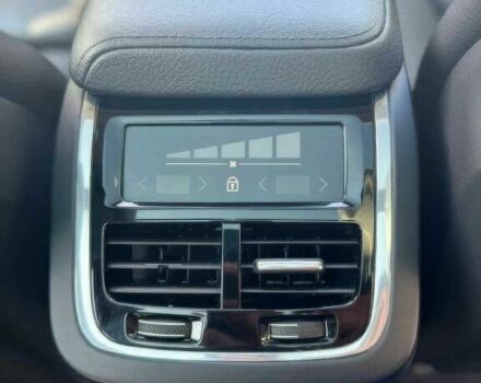 Білий Вольво ХС60, об'ємом двигуна 2 л та пробігом 41 тис. км за 13000 $, фото 13 на Automoto.ua